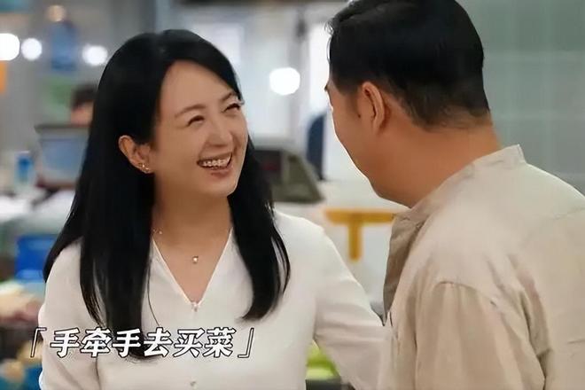还在努力拍吻戏如今的张国立也成了“万人嫌”j9九游会(中国)网站老牛吃嫩草！70岁(图23)